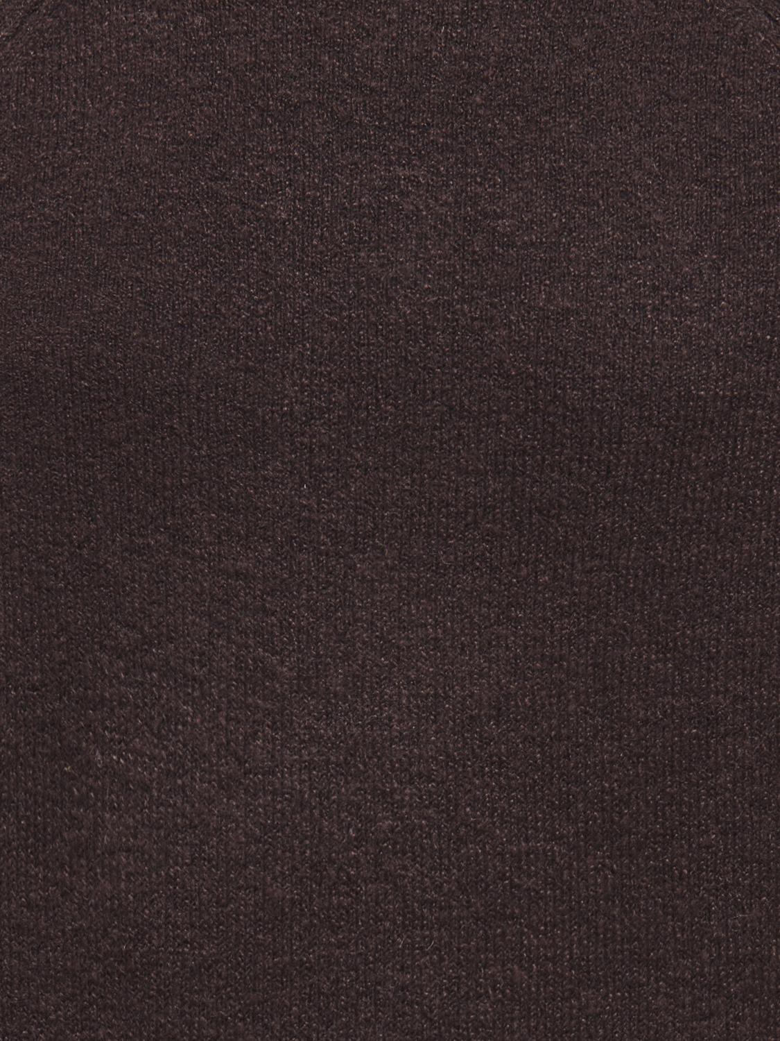 model_shot-detail